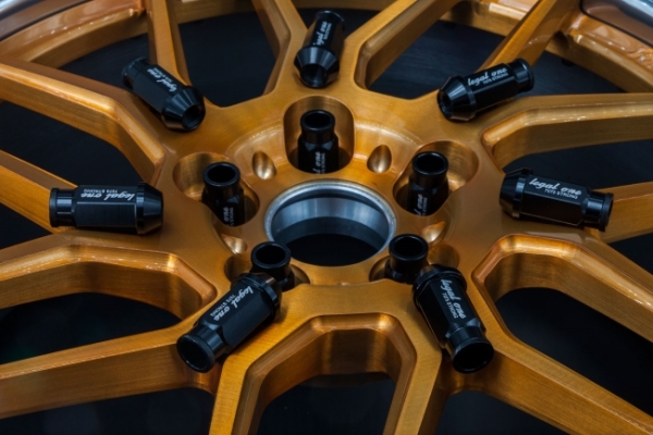 Legal One Lug Nuts Kegelbund M12x1.5 schwarz